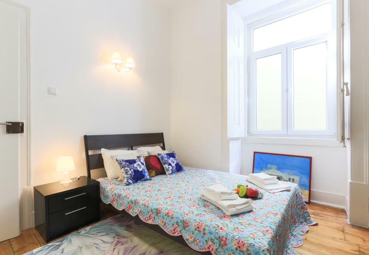 Lisbon Secret & Charming Baixa 4 Bedroom Apartment Exterior photo
